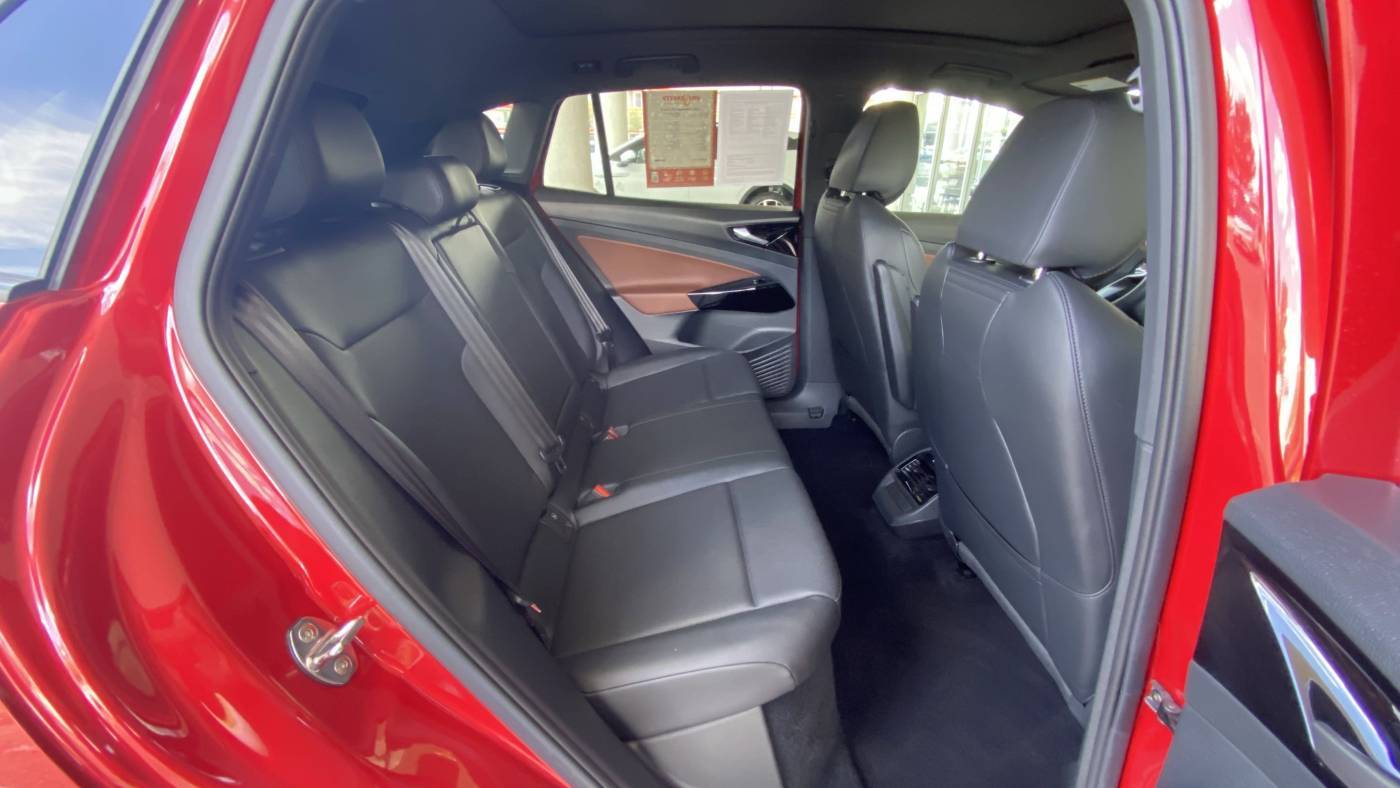 2022 Volkswagen ID.4 WVGKMPE2XNP040337
