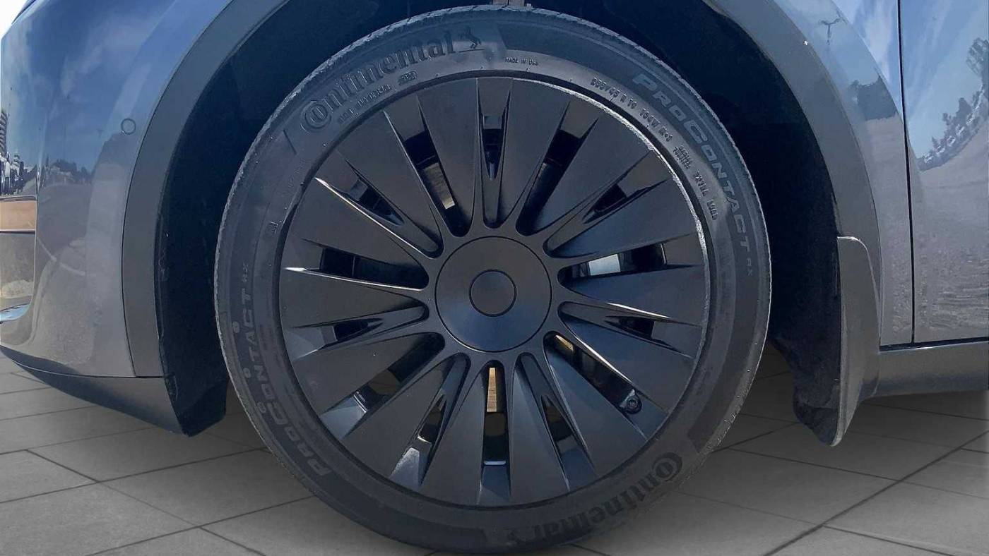 2021 Tesla Model Y 5YJYGDEE8MF193239