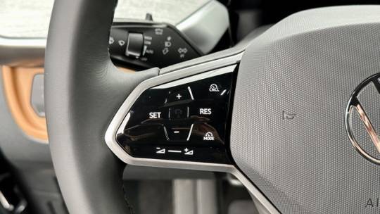 2025 Volkswagen ID.Buzz WVGAWVEB5SH014177