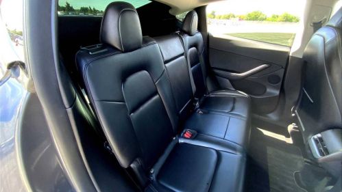 2021 Tesla Model Y 5YJYGDEE8MF193239