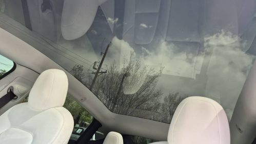 2021 Tesla Model Y 5YJYGDEDXMF105198
