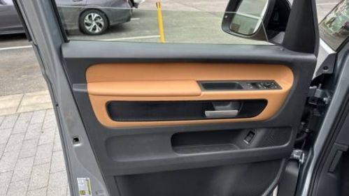 2025 Volkswagen ID.Buzz WVGAWVEB5SH014177