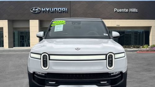 2023 Rivian R1S - Images - 2