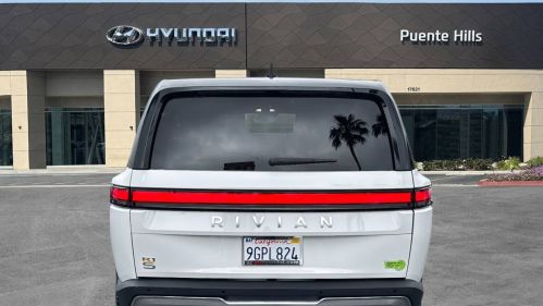 2023 Rivian R1S - Images - 5