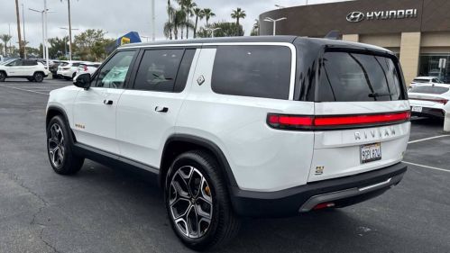 2023 Rivian R1S - Images - 6