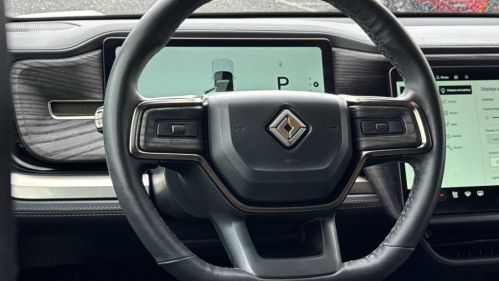 2023 Rivian R1S - Images - 8