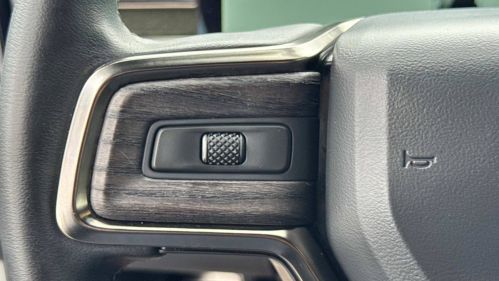 2023 Rivian R1S - Images - 9