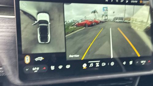 2023 Rivian R1S - Images - 13