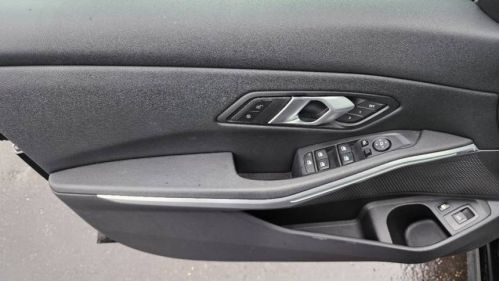 2024 BMW 3 Series - Images - 10