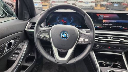 2024 BMW 3 Series - Images - 25