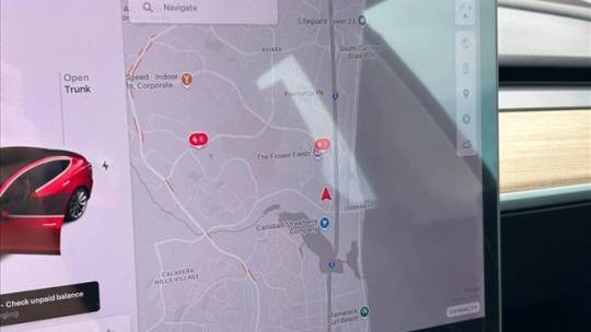 2018 Tesla Model 3 5YJ3E1EA7JF003566