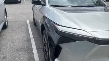 2024 Toyota bZ4X JTMABACA8RA080311