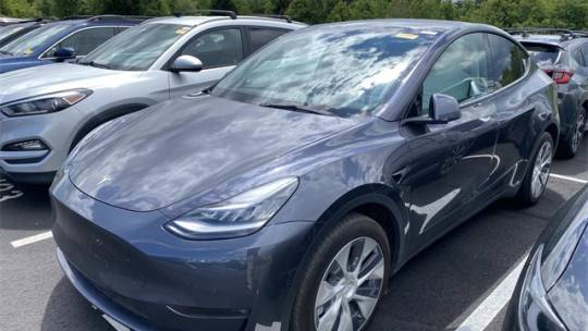2021 Tesla Model Y 5YJYGDEEXMF253943