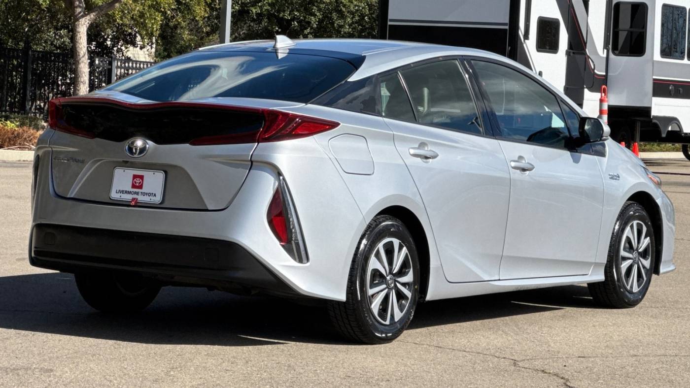 2017 Toyota Prius Prime JTDKARFP8H3065820