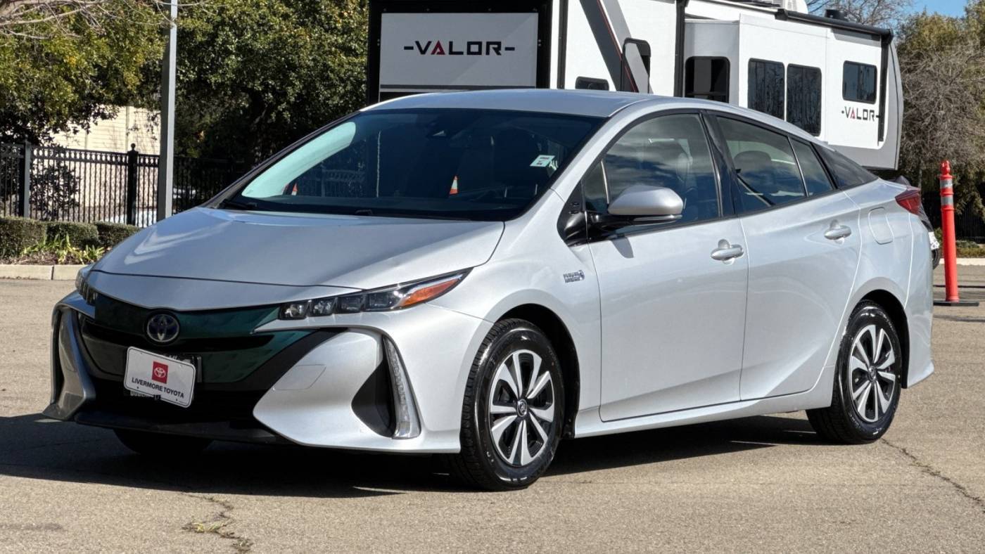 2017 Toyota Prius Prime JTDKARFP8H3065820