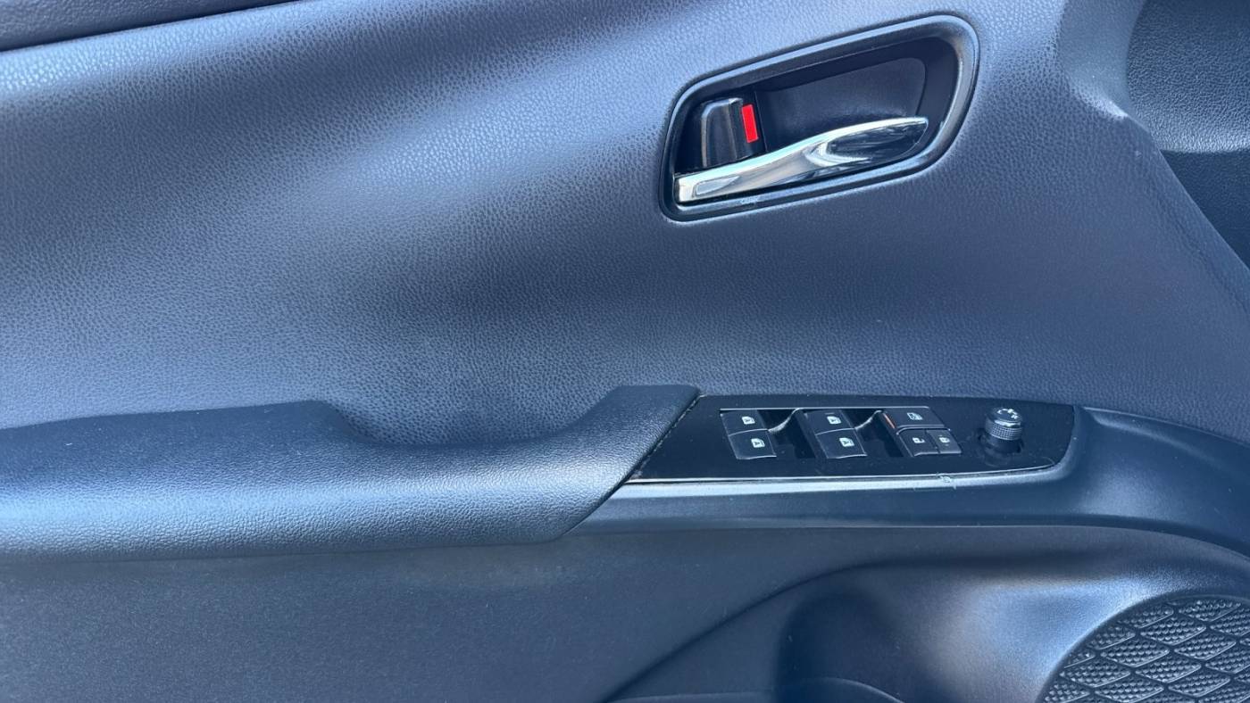 2017 Toyota Prius Prime JTDKARFP8H3065820