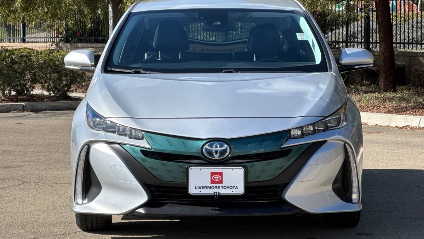 2017 Toyota Prius Prime JTDKARFP8H3065820