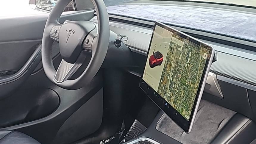 2021 Tesla Model Y 5YJYGDEFXMF157738