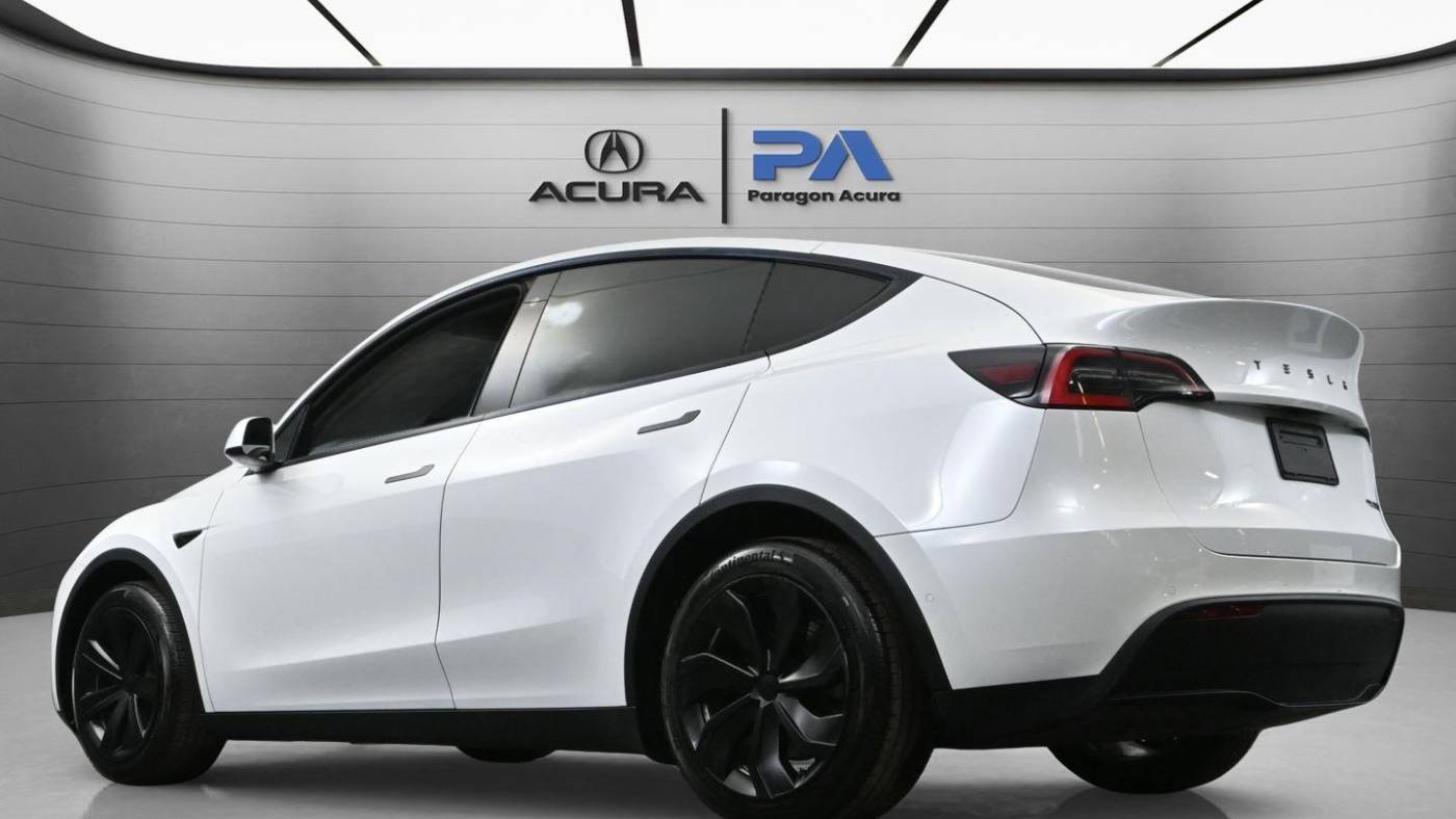 2020 Tesla Model Y 5YJYGDEE5LF043765