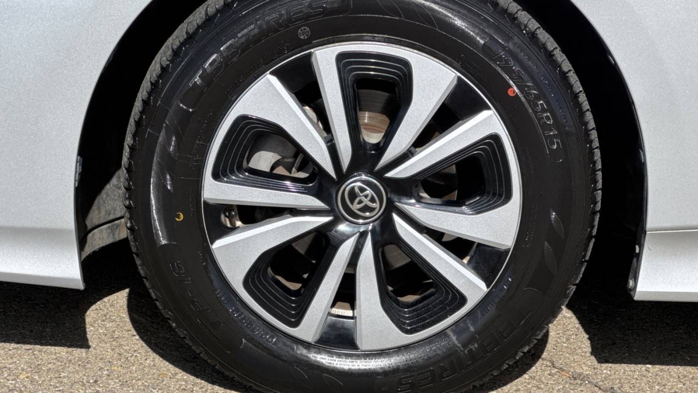 2017 Toyota Prius Prime JTDKARFP8H3065820
