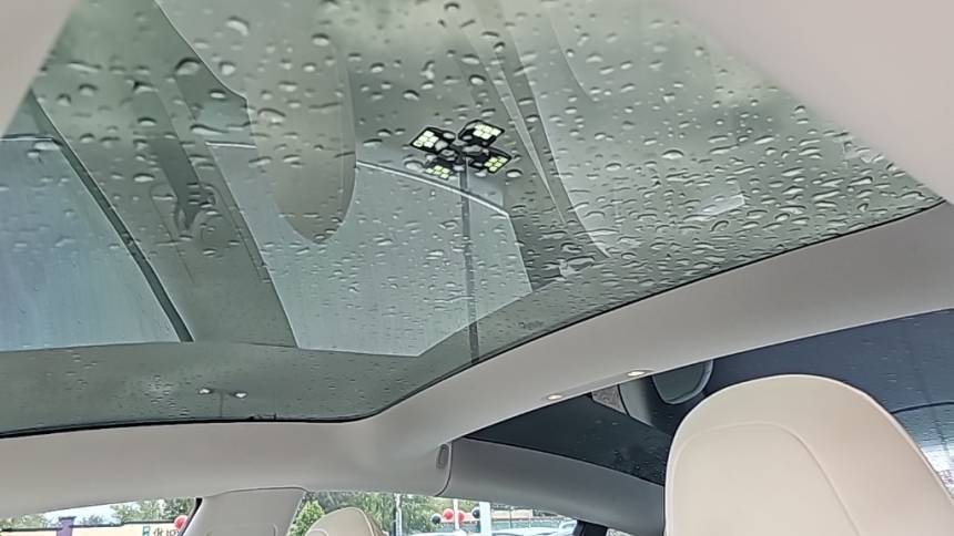 2018 Tesla Model 3 5YJ3E1EB9JF134717