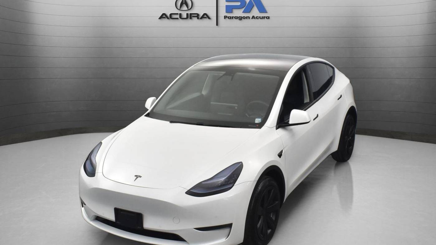 2020 Tesla Model Y 5YJYGDEE5LF043765