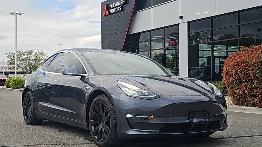 2018 Tesla Model 3 5YJ3E1EB9JF134717