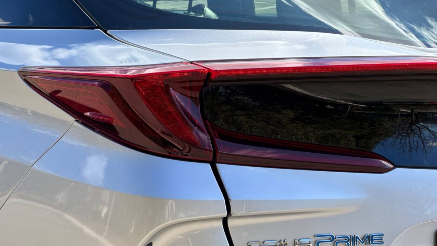 2017 Toyota Prius Prime JTDKARFP8H3065820