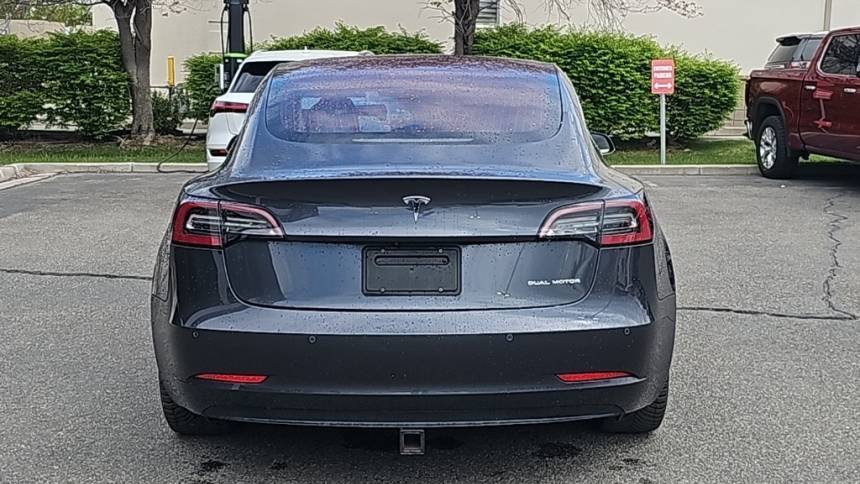 2018 Tesla Model 3 5YJ3E1EB9JF134717