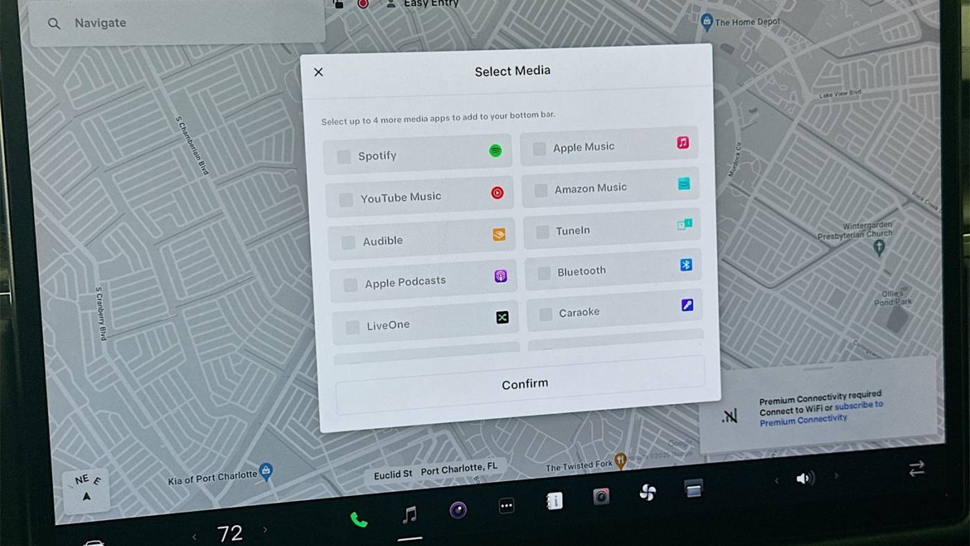 2022 Tesla Model S 5YJSA1E65NF469389