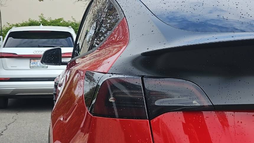 2021 Tesla Model Y 5YJYGDEFXMF157738