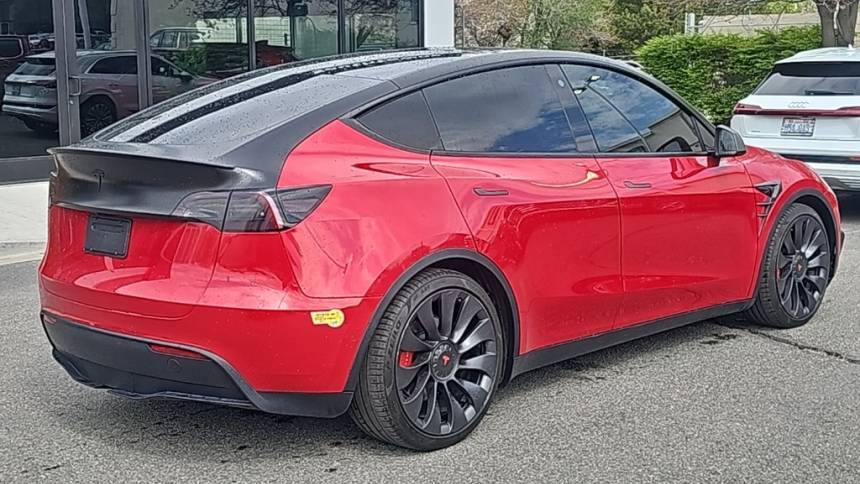 2021 Tesla Model Y 5YJYGDEFXMF157738