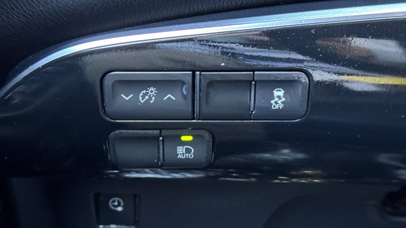 2017 Toyota Prius Prime JTDKARFP8H3065820