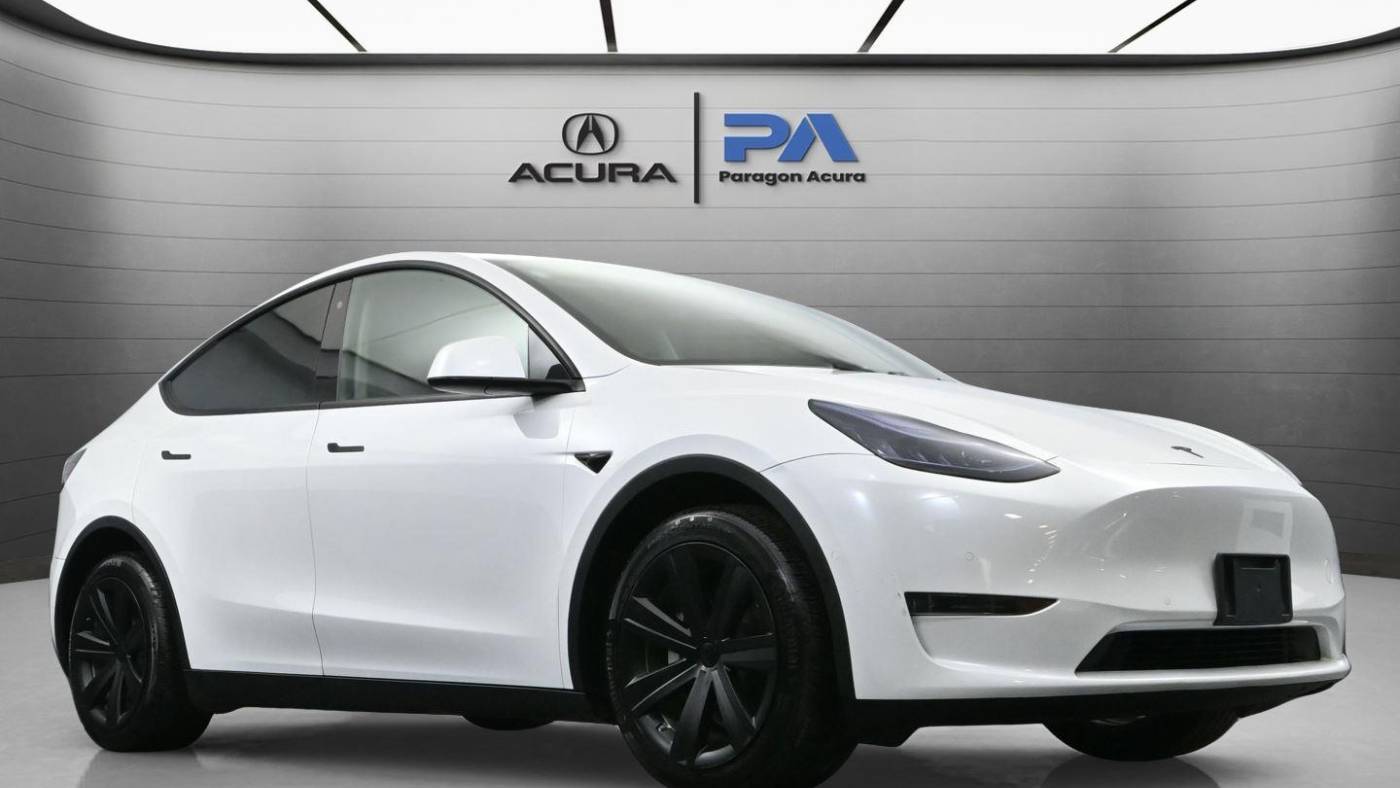 2020 Tesla Model Y 5YJYGDEE5LF043765