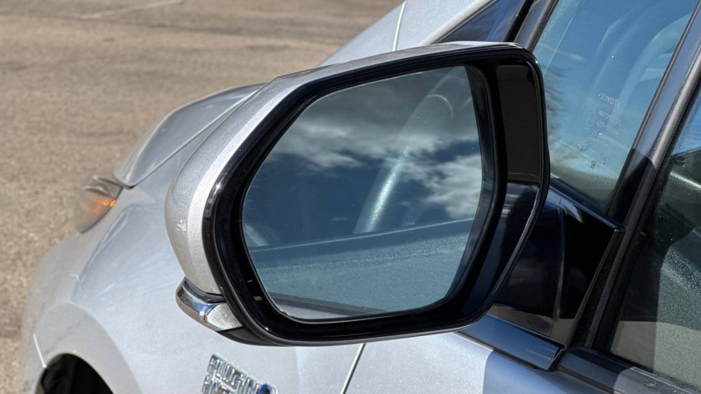 2017 Toyota Prius Prime JTDKARFP8H3065820