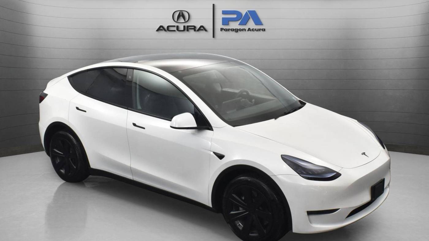 2020 Tesla Model Y 5YJYGDEE5LF043765