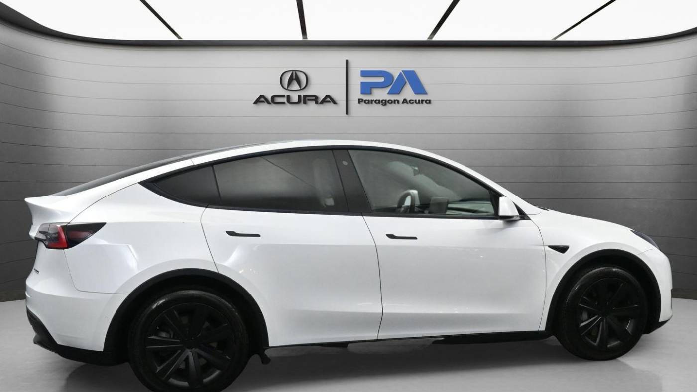 2020 Tesla Model Y 5YJYGDEE5LF043765