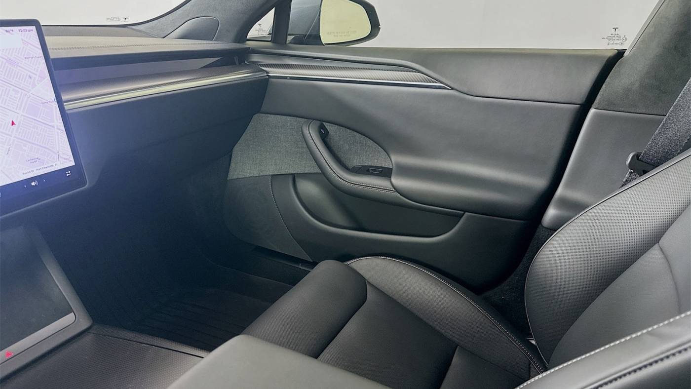 2022 Tesla Model S 5YJSA1E65NF469389