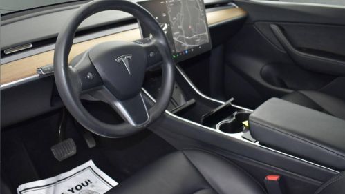 2020 Tesla Model Y 5YJYGDEE5LF043765