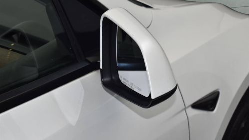 2020 Tesla Model Y 5YJYGDEE5LF043765