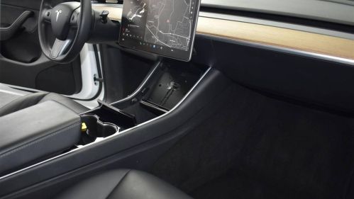 2020 Tesla Model Y 5YJYGDEE5LF043765