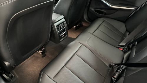 2024 BMW 3 Series - Images - 4