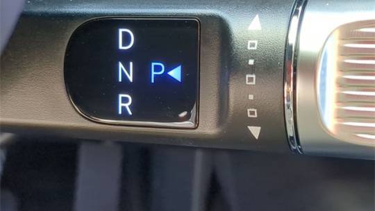 2025 Hyundai IONIQ 6 KMHM34AA4SA089099