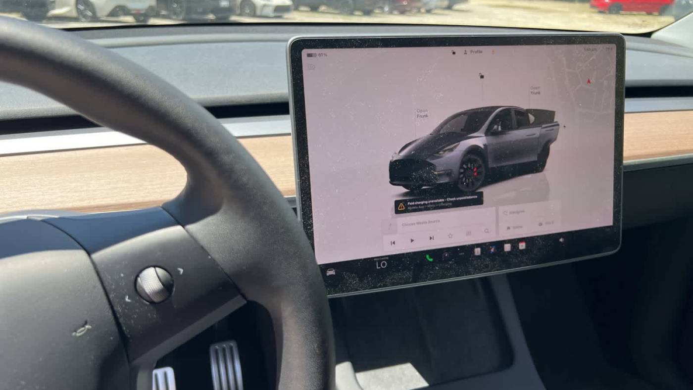 2022 Tesla Model Y 7SAYGDEF0NF462640