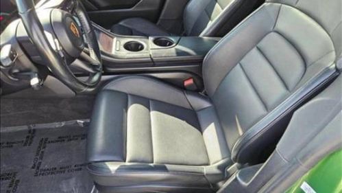 2022 Porsche Taycan - Images - 15