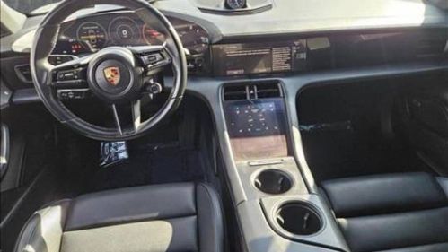 2022 Porsche Taycan - Images - 16