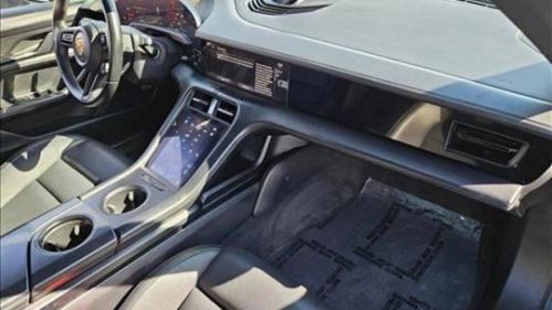 2022 Porsche Taycan - Images - 20
