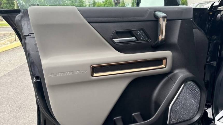 2024 GMC HUMMER EV SUV 1GKB0NDE9RU104590