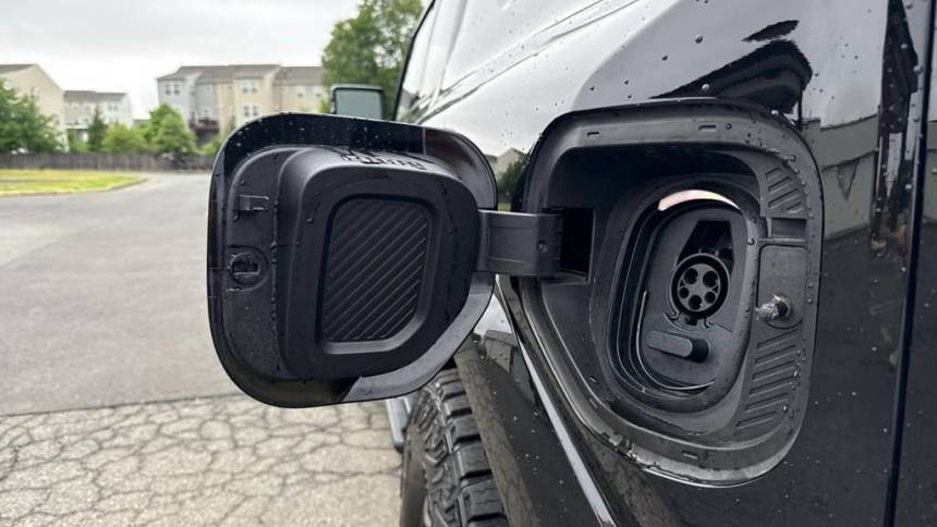 2024 GMC HUMMER EV SUV 1GKB0NDE9RU104590