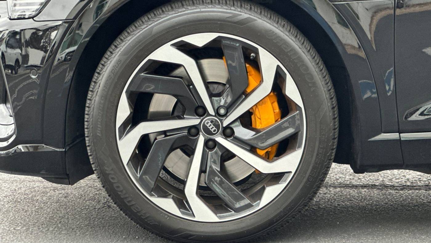 2023 Audi e-tron WA12AAGE3PB025559